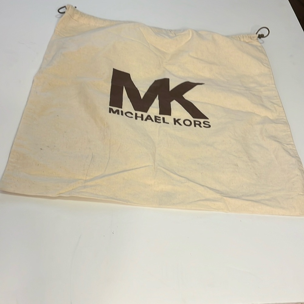 Michael Kors extra large dust bag 21 x 21